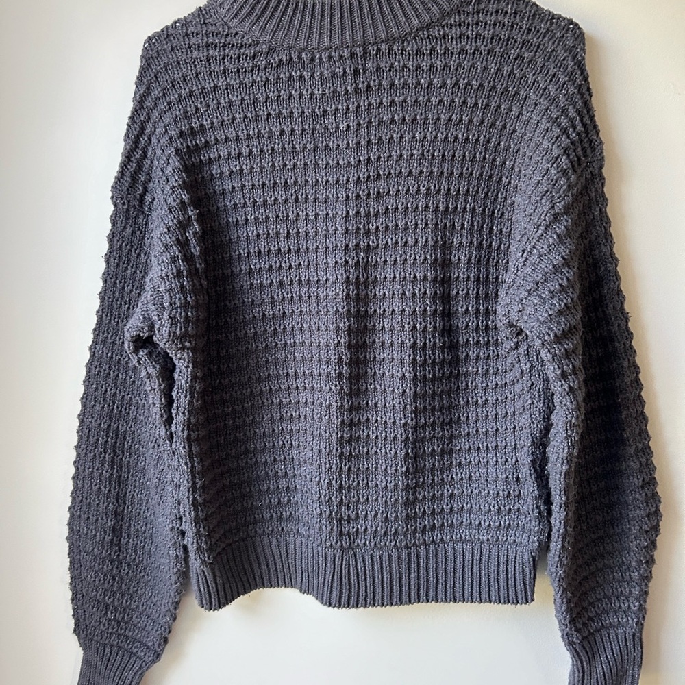 Universal Thread Sweater - Picture 3 of 3